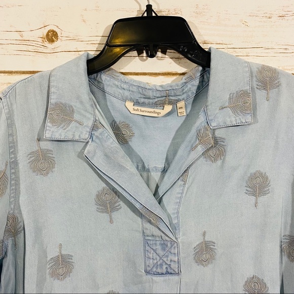 Surrounding v-neck longsleeve chambray tunic dress - Picture 2 of 5